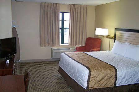 Extended America - Detroit - Novi - Orchard Hill Place